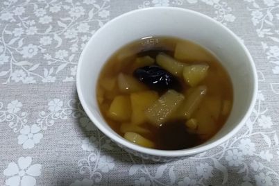 kompot-suhe-sljive-jabuke-kruske-1.jpg