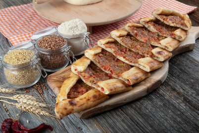 pide-pizza-tursko-jelo-1.png